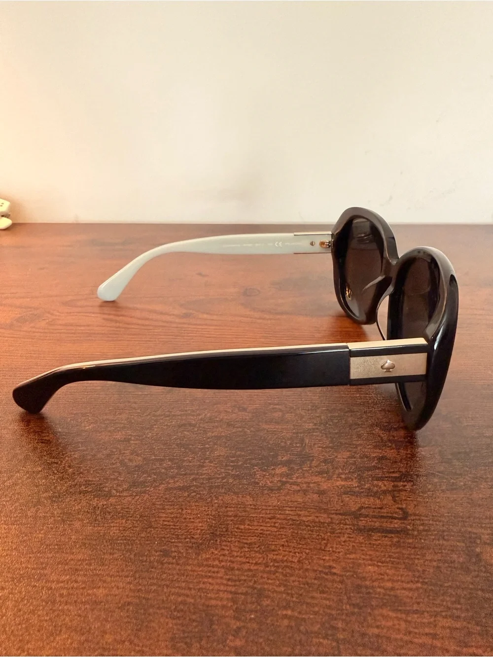 Kate Spade New York Hello Sunshine Polarized Cat Eye Sunglasses Black White